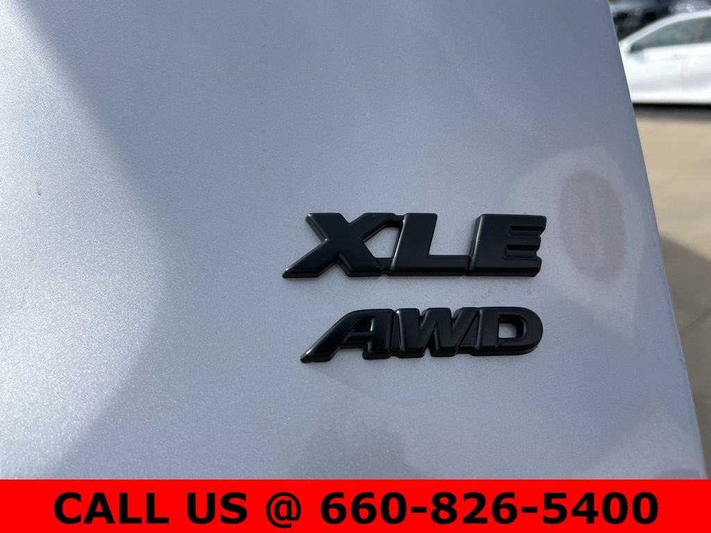 2025 Toyota RAV4 XLE