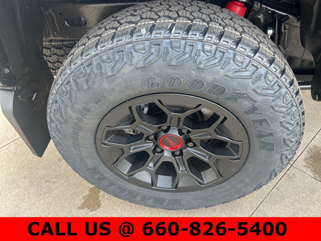 2026 Toyota Tacoma i-FORCE MAX Tacoma TRD Pro