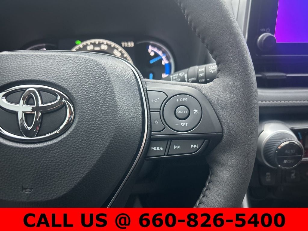 2025 Toyota RAV4 Hybrid XLE