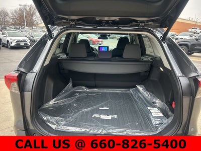 2025 Toyota RAV4 Hybrid XLE