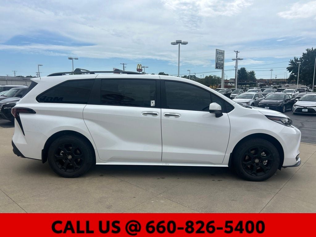 2026 Toyota Sienna Woodland Edition