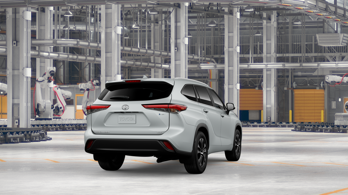 2026 Toyota Highlander Hybrid XLE
