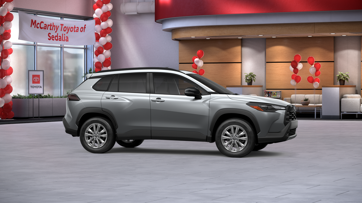 2026 Toyota Corolla Cross LE