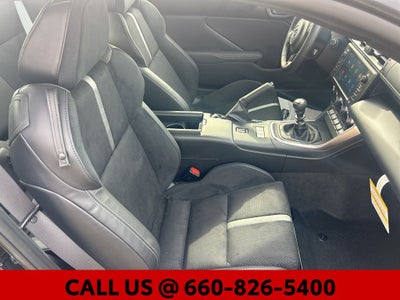 2026 Toyota GR86 Premium MT