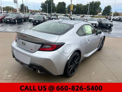 2026 Toyota GR86 Premium AT