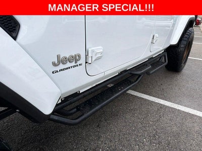 2023 Jeep Gladiator Overland