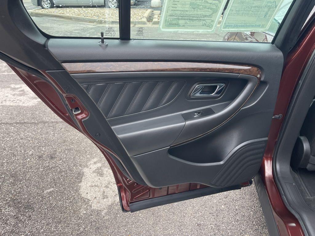 2015 Ford Taurus Limited