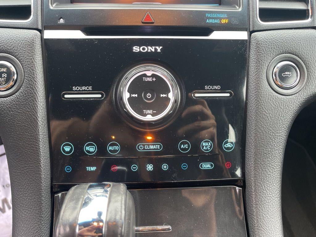 2015 Ford Taurus Limited