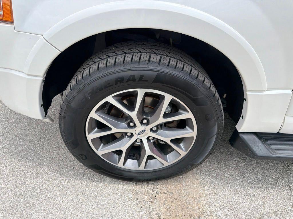 2017 Ford Expedition EL XLT