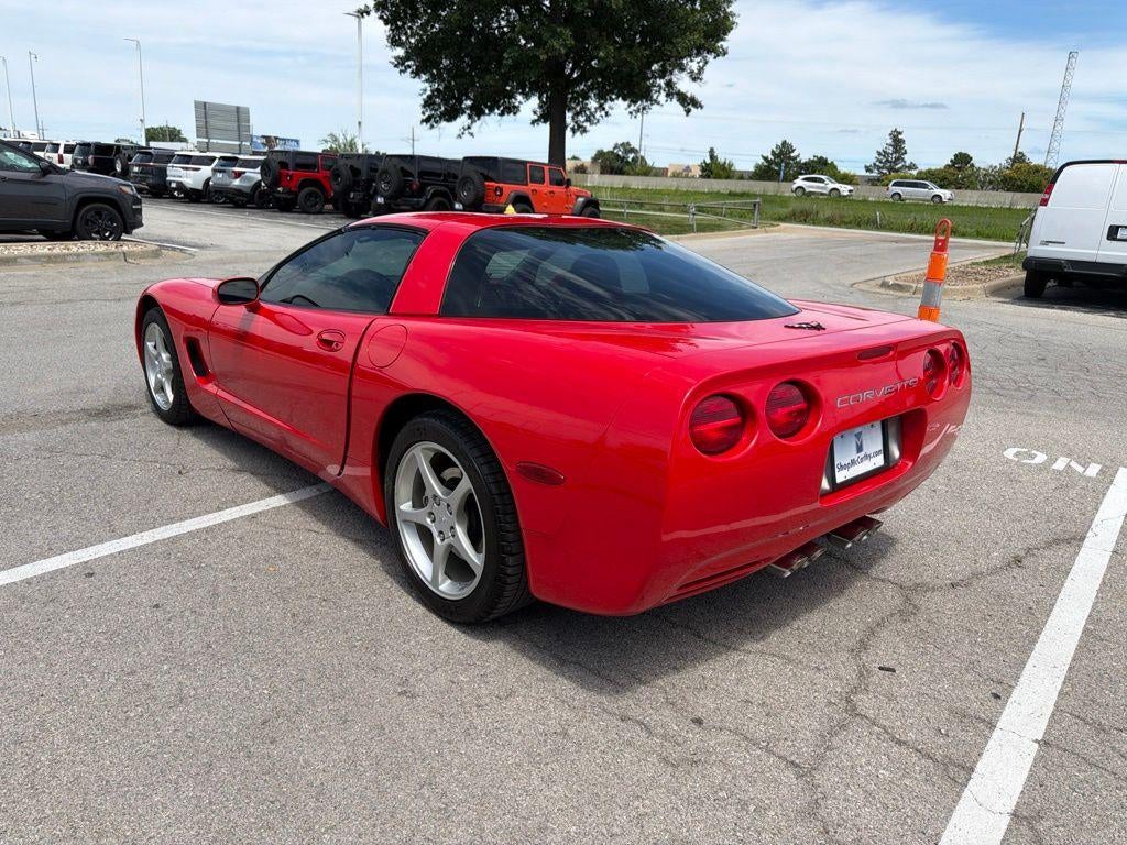 2004 Chevrolet Corvette Base