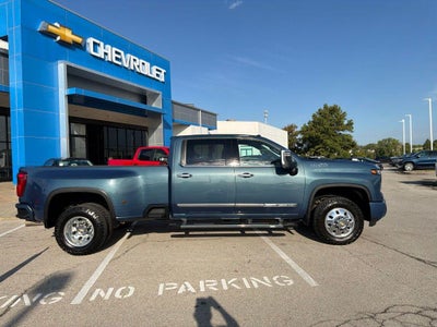 2024 Chevrolet Silverado 3500 HD High Country