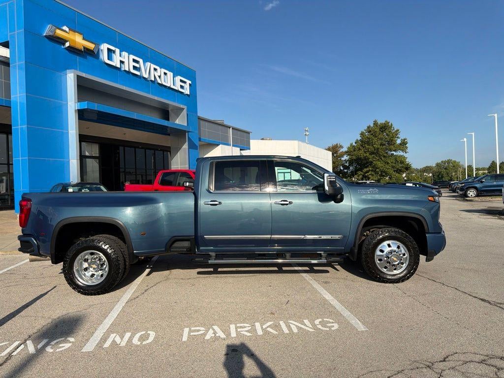2024 Chevrolet Silverado 3500 HD High Country