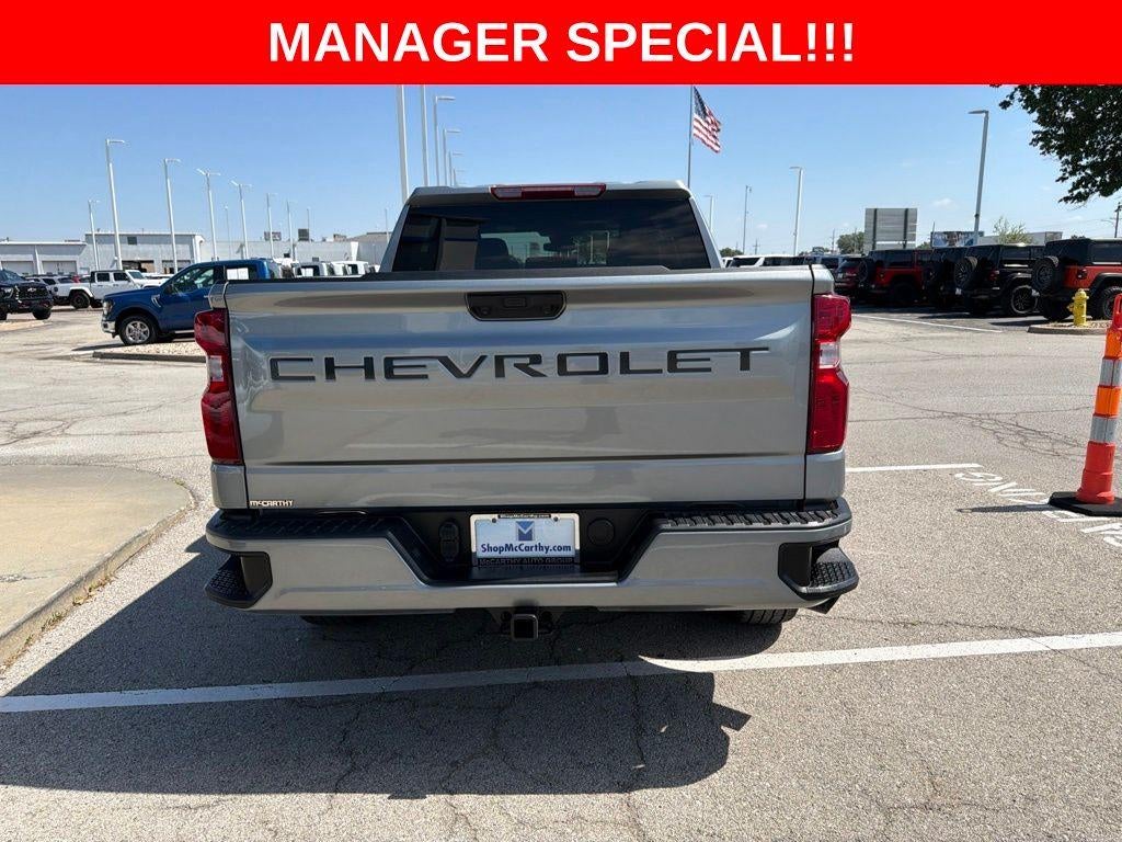2025 Chevrolet Silverado 1500 Custom