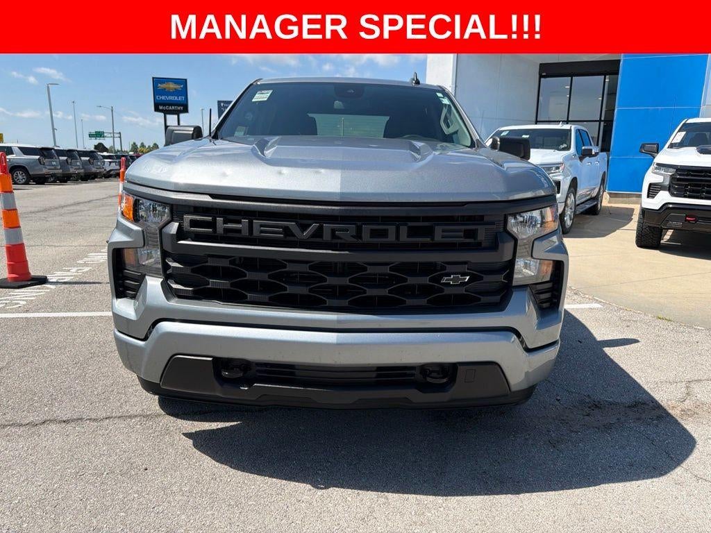 2025 Chevrolet Silverado 1500 Custom