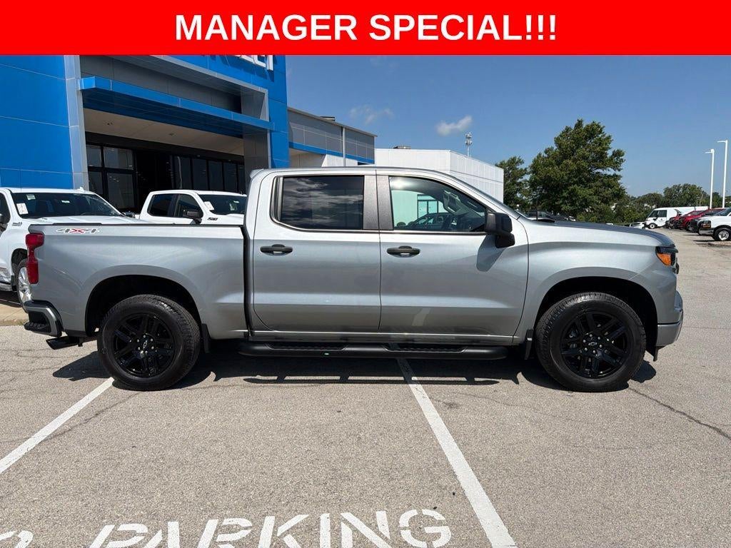 2025 Chevrolet Silverado 1500 Custom