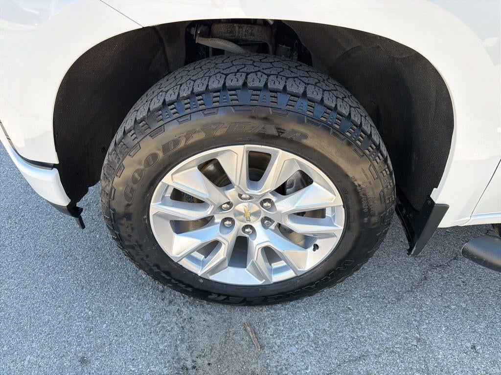 2020 Chevrolet Silverado 1500 Custom