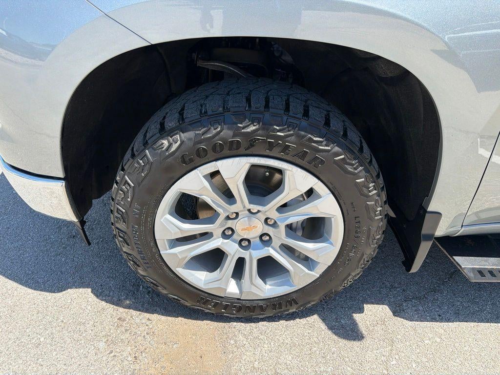 2025 Chevrolet Silverado 1500 LTZ