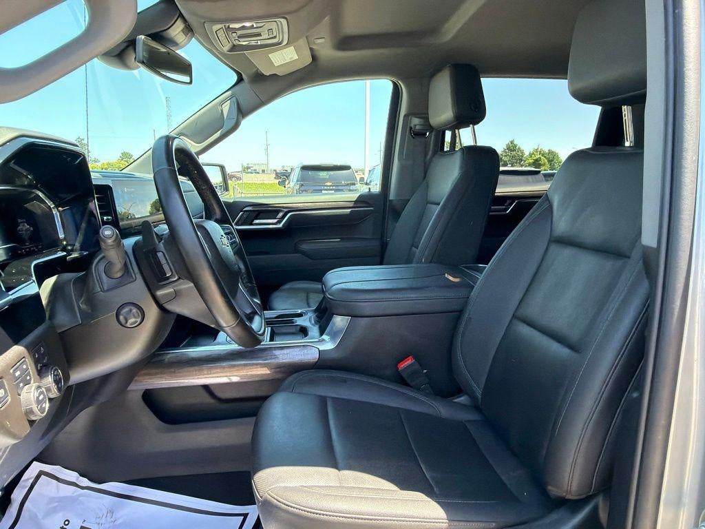 2025 Chevrolet Silverado 1500 LTZ