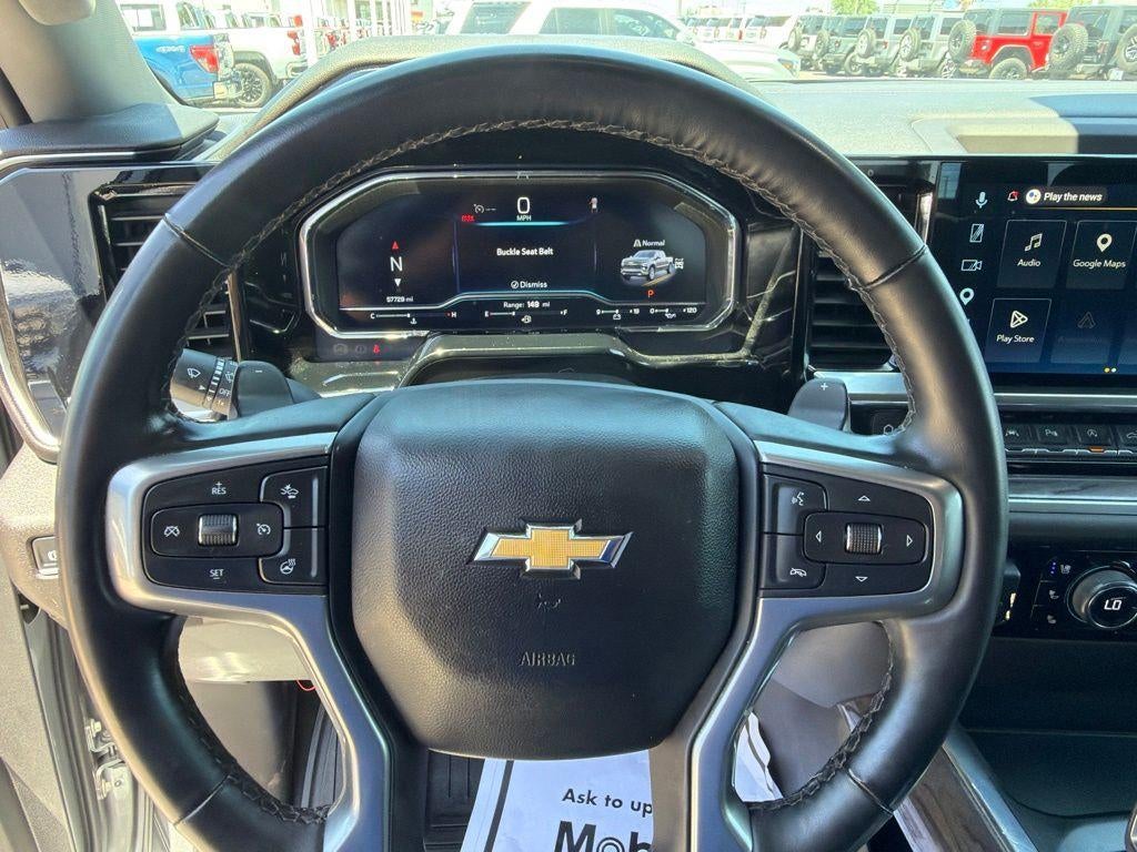 2025 Chevrolet Silverado 1500 LTZ