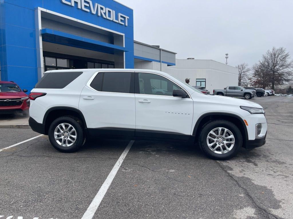 2023 Chevrolet Traverse LS