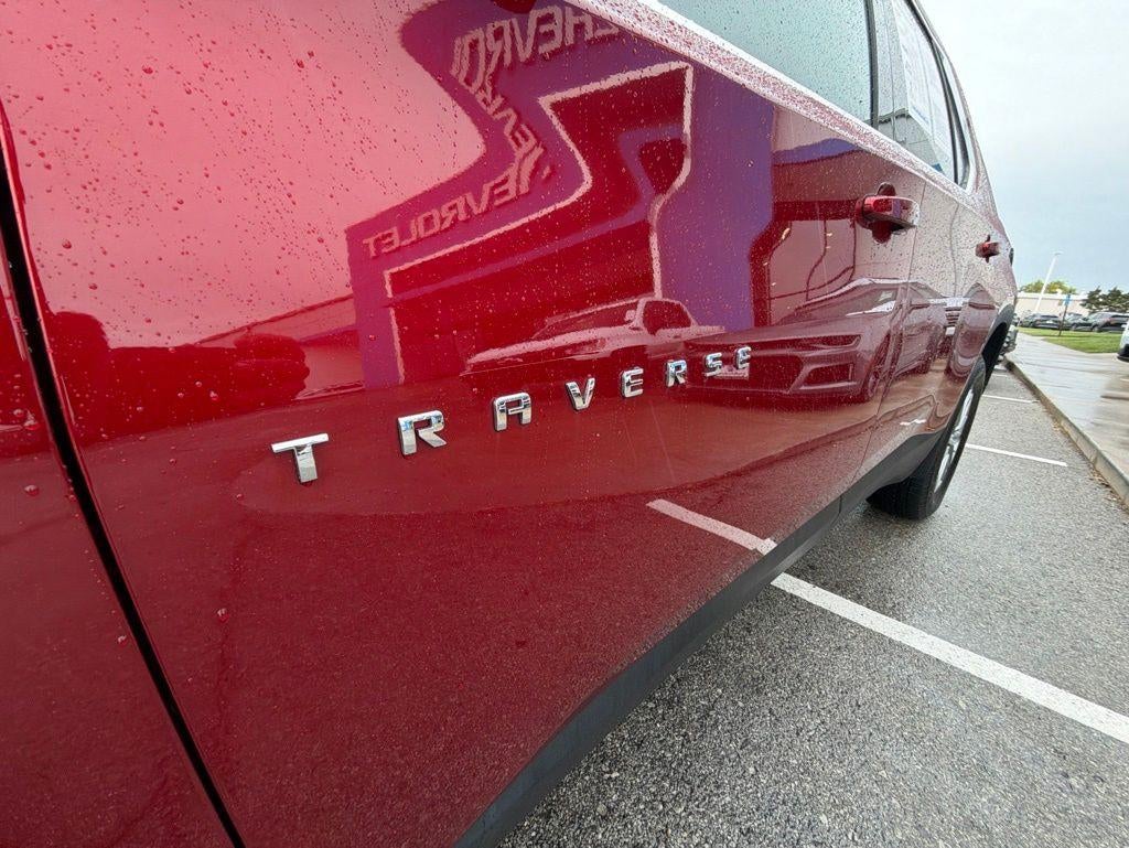 2023 Chevrolet Traverse LT