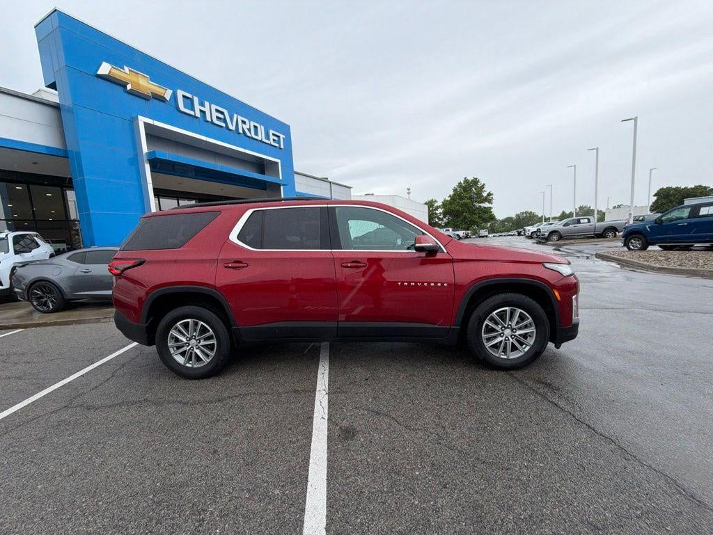 2023 Chevrolet Traverse LT
