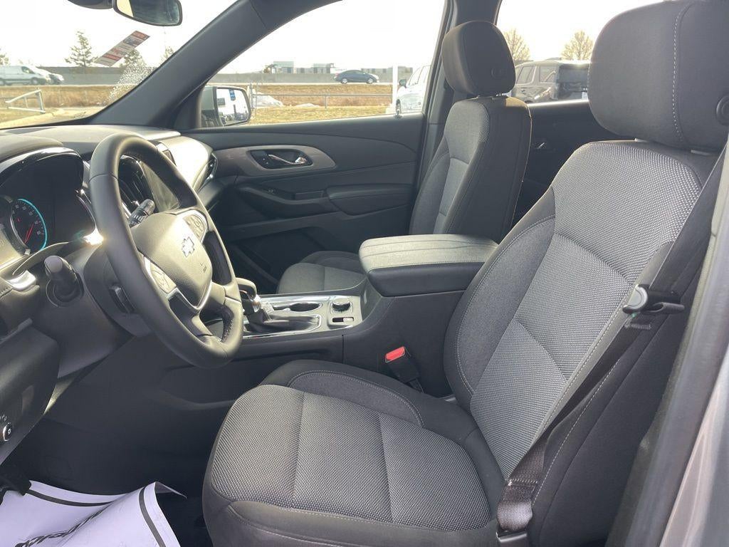 2023 Chevrolet Traverse LT