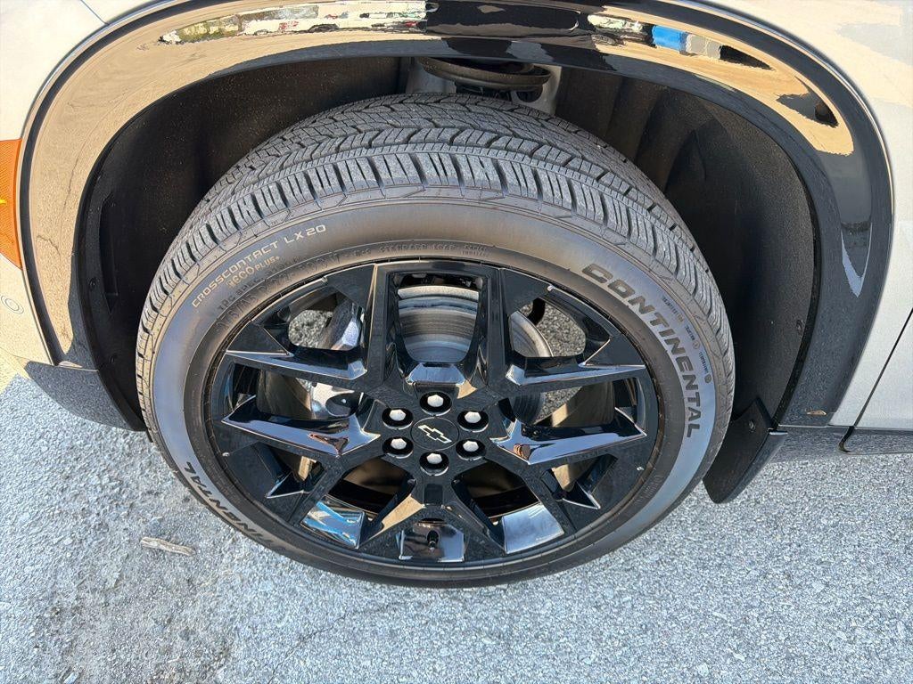 2025 Chevrolet Traverse RS