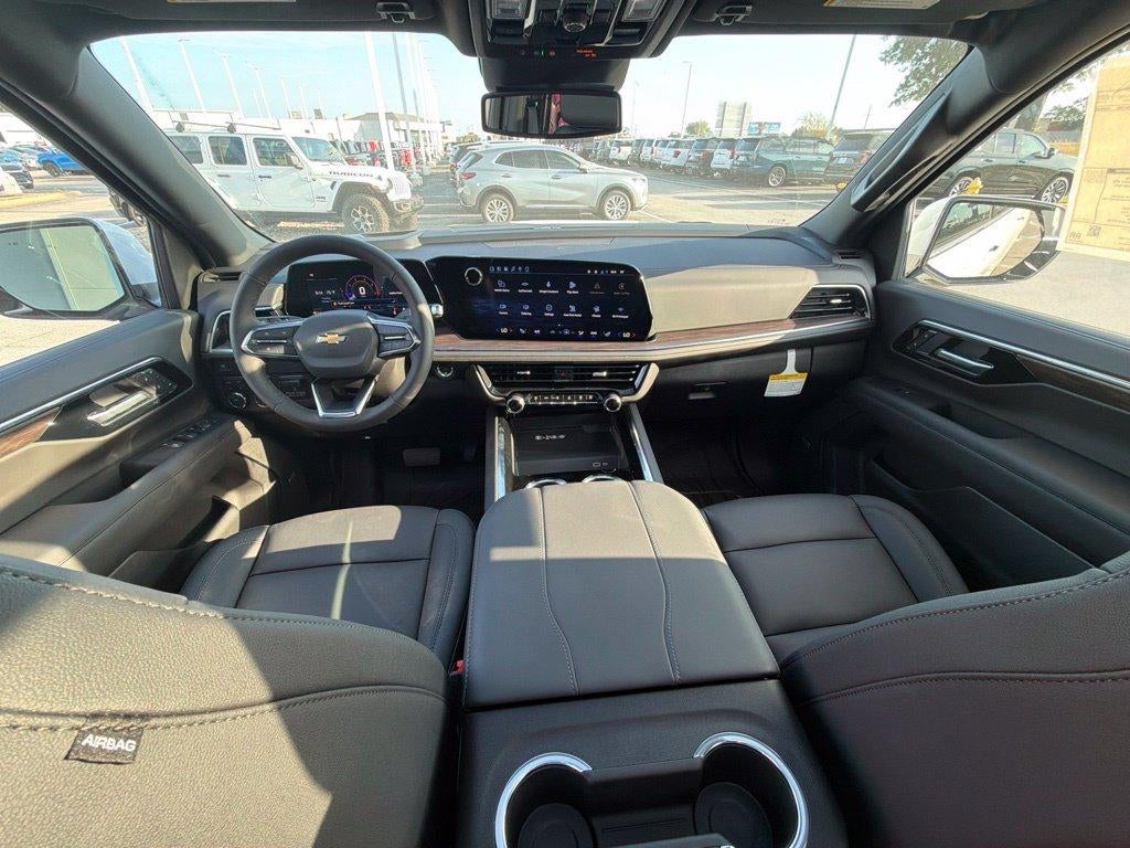2027 Chevrolet Suburban LT