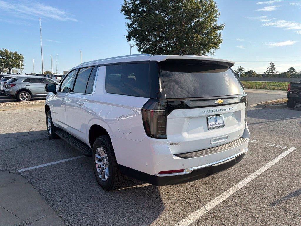 2027 Chevrolet Suburban LT