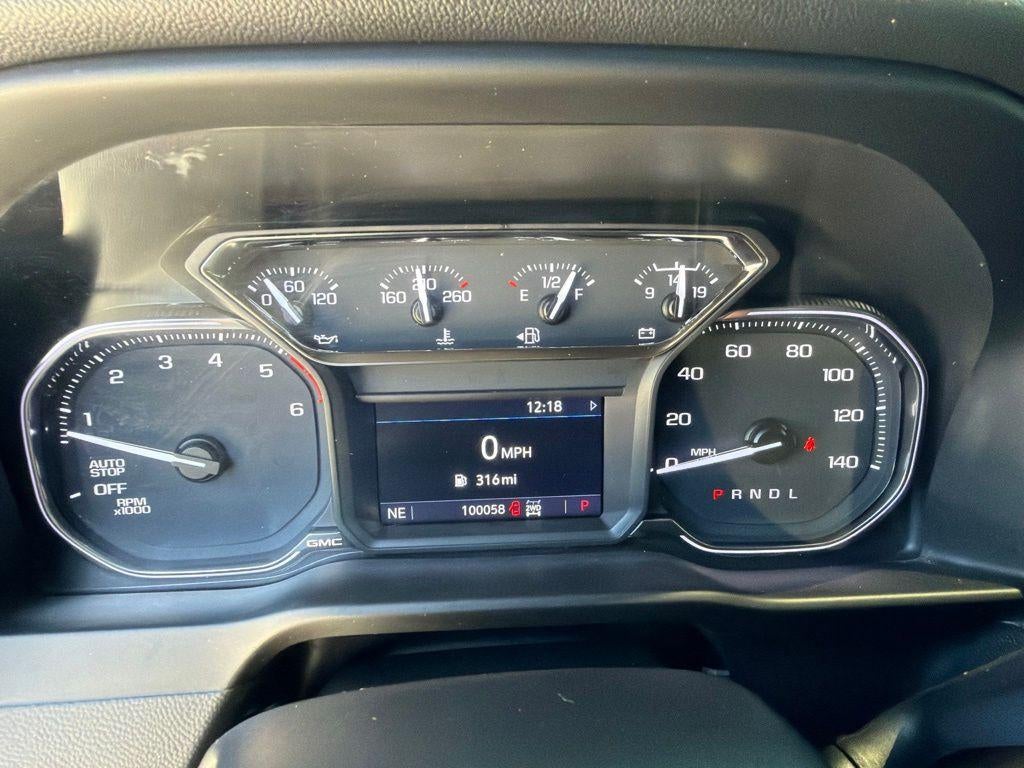 2021 GMC Sierra 1500 AT4