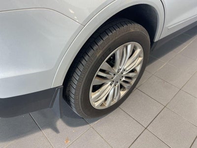 2018 Cadillac XT5 Premium Luxury