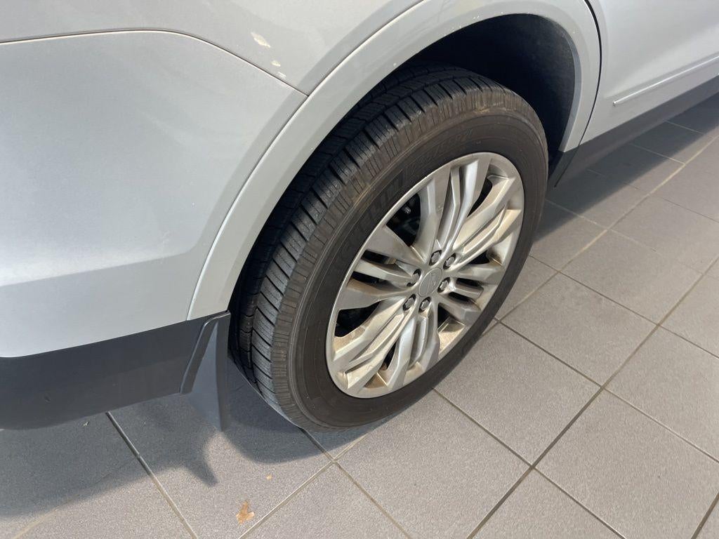 2018 Cadillac XT5 Premium Luxury