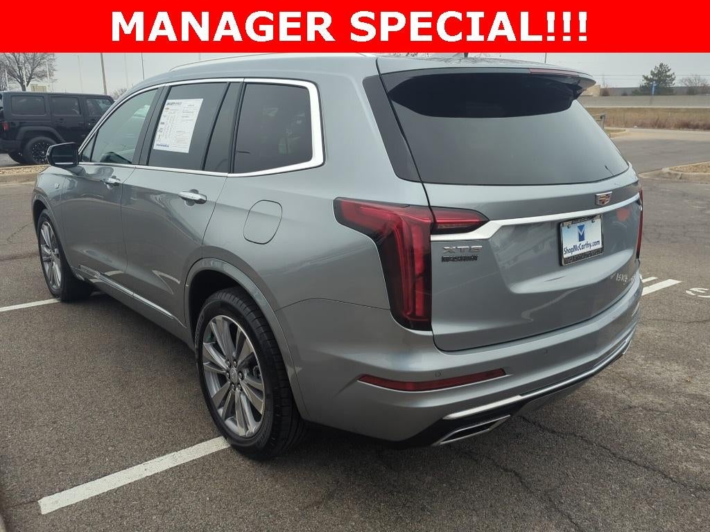 2025 Cadillac XT6 Premium Luxury