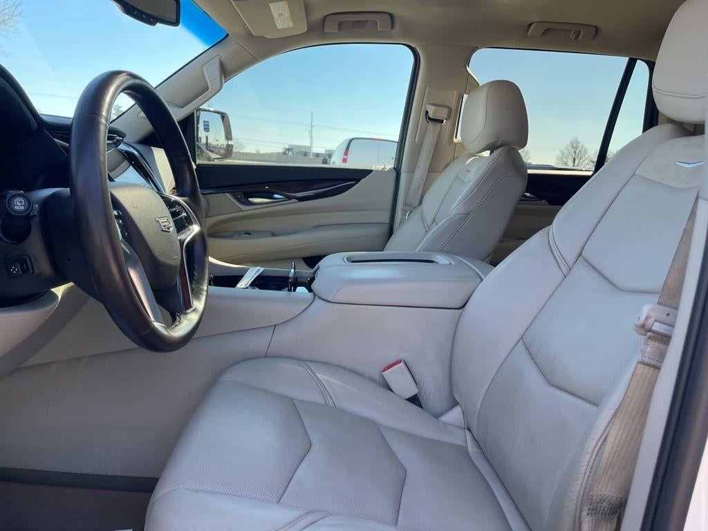 2017 Cadillac Escalade Base