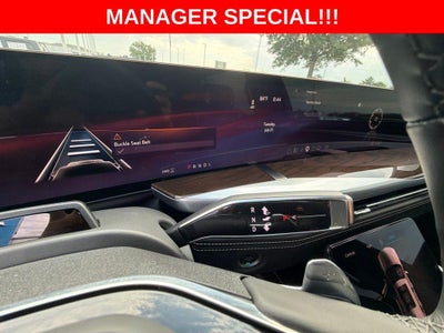 2025 Cadillac Escalade Sport Platinum