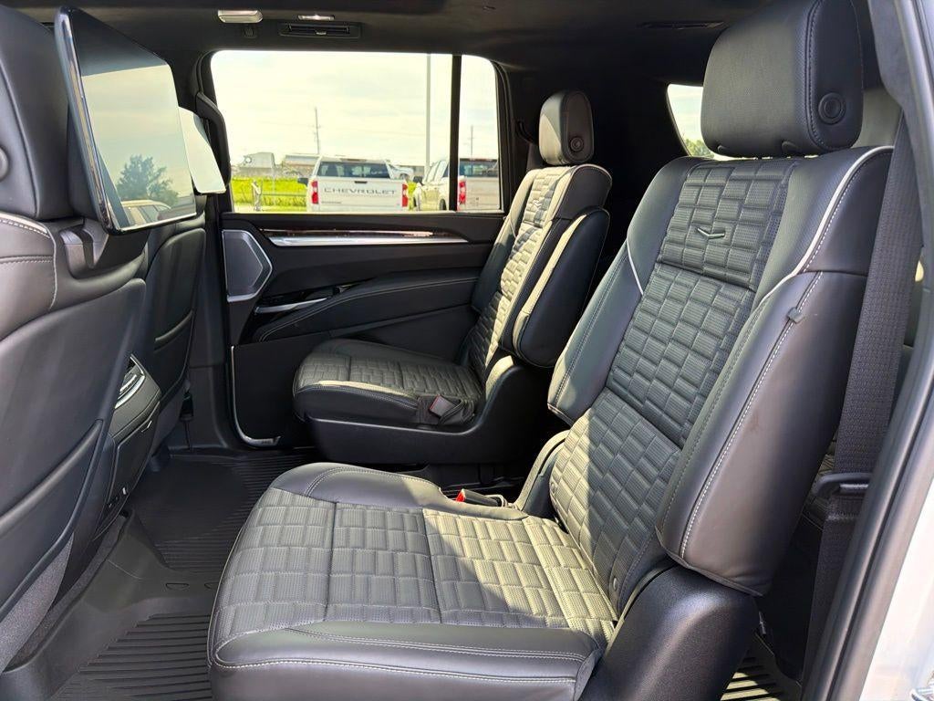 2025 Cadillac Escalade ESV Sport Platinum