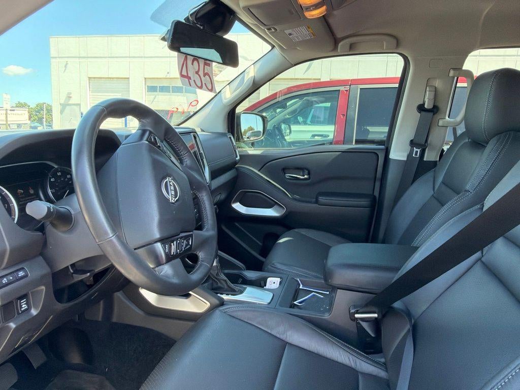2025 Nissan Frontier SV