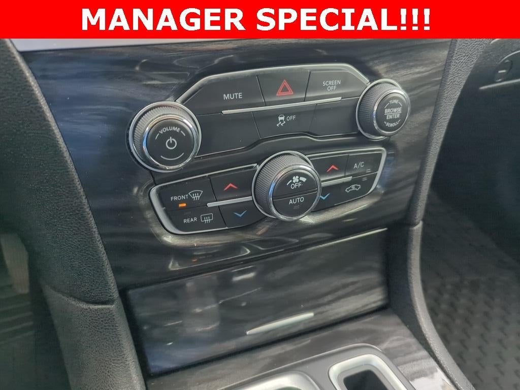 2022 Chrysler 300 Touring