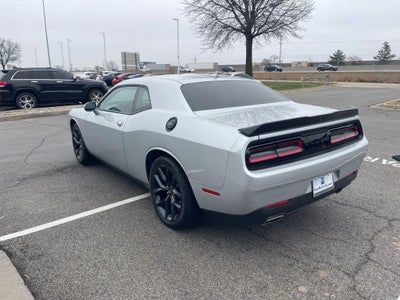 2022 Dodge Challenger SXT