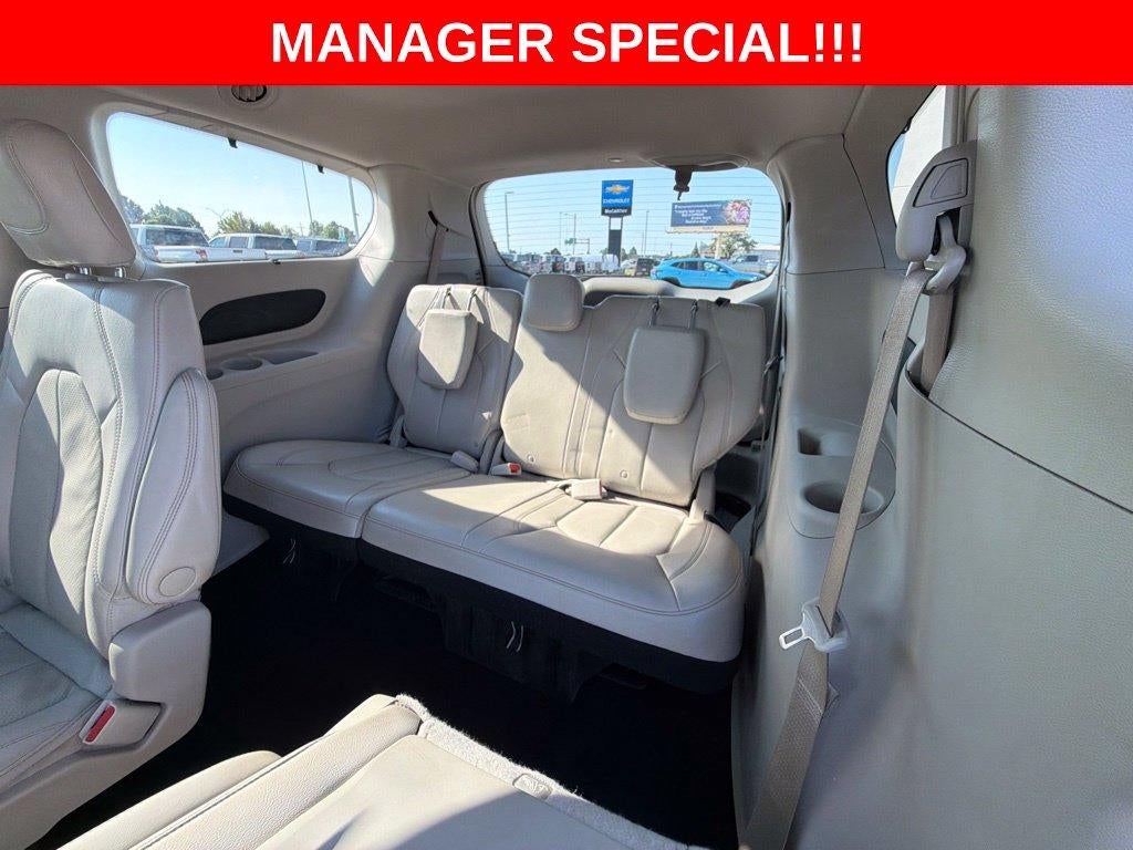 2021 Chrysler Pacifica Touring L