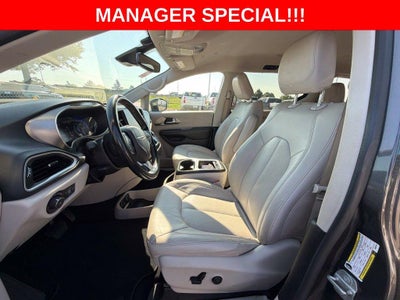 2021 Chrysler Pacifica Touring L
