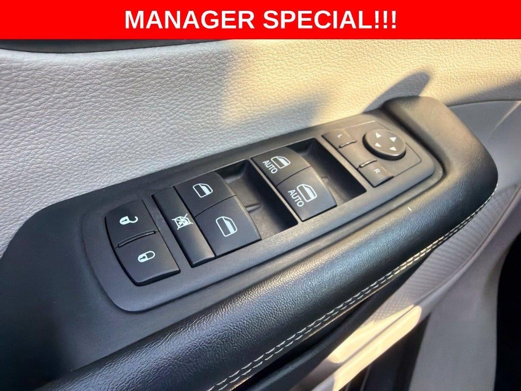2021 Chrysler Pacifica Touring L