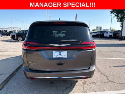 2021 Chrysler Pacifica Touring L