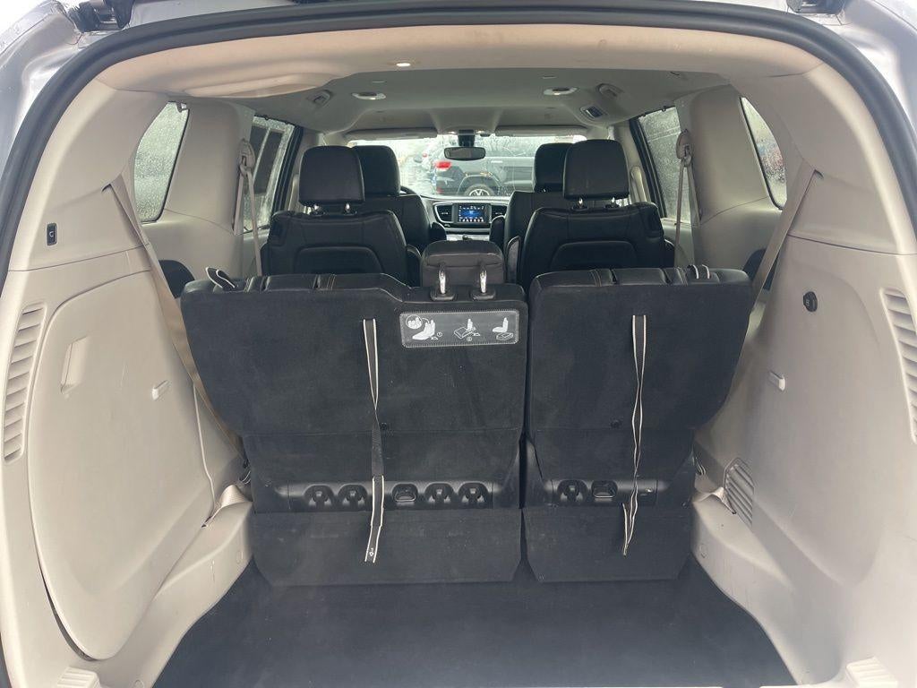 2020 Chrysler Pacifica Touring L