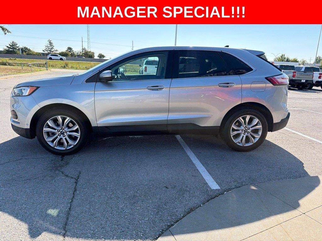 2022 Ford Edge Titanium