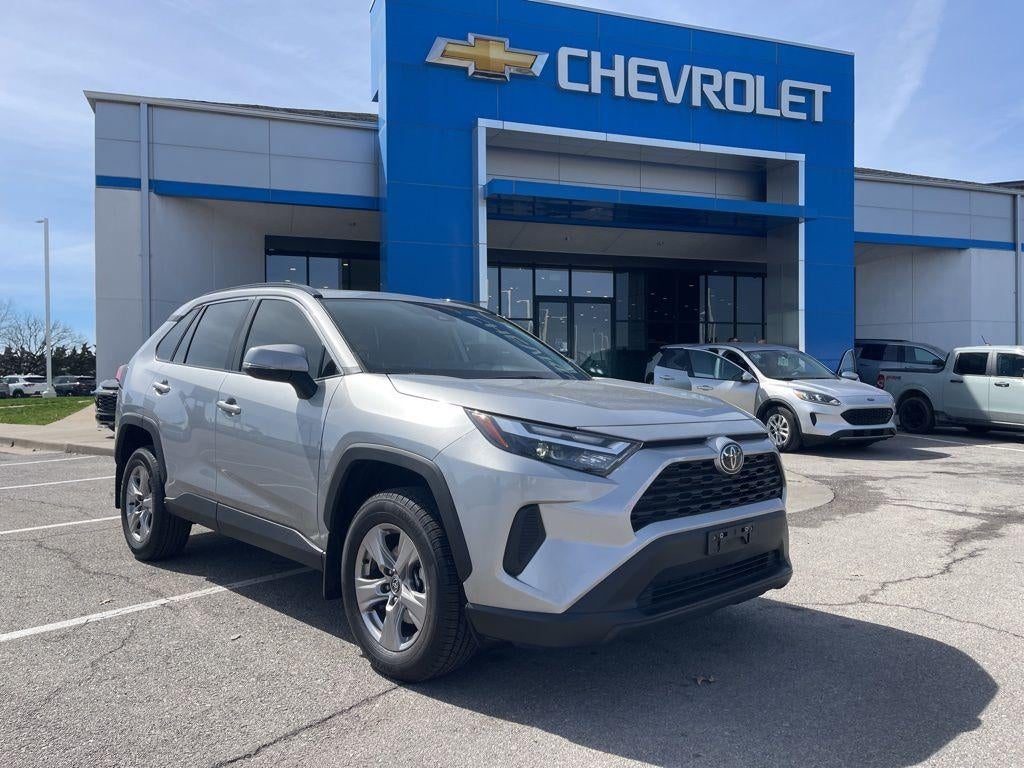 2023 Toyota RAV4 XLE