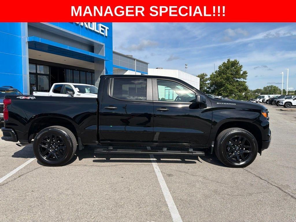 2025 Chevrolet Silverado 1500 Custom
