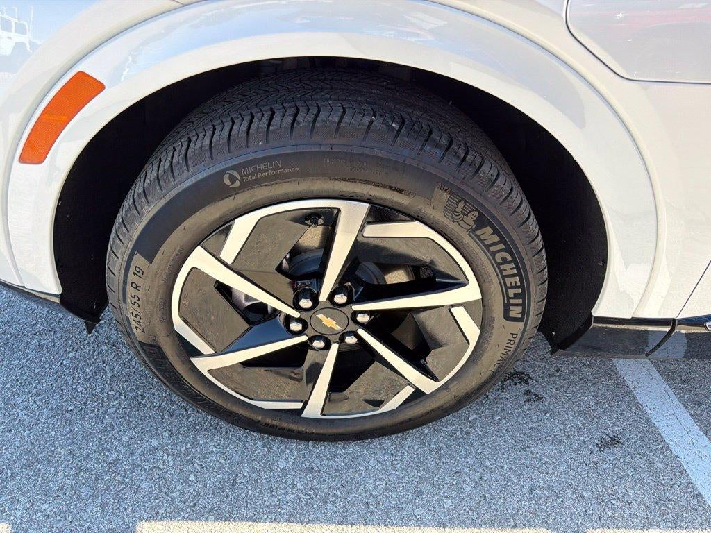 2024 Chevrolet Equinox EV LT