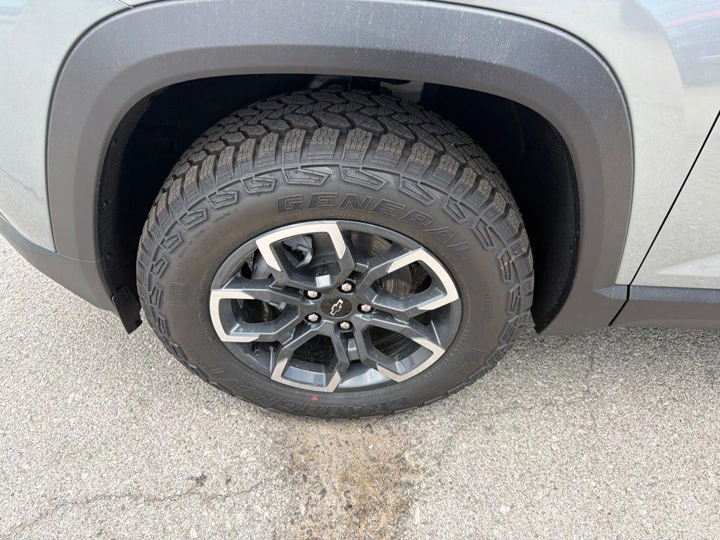 2027 Chevrolet Equinox ACTIV